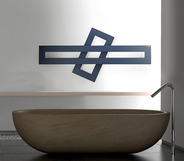 Termoarredo design originale Cross R 70×144 cm